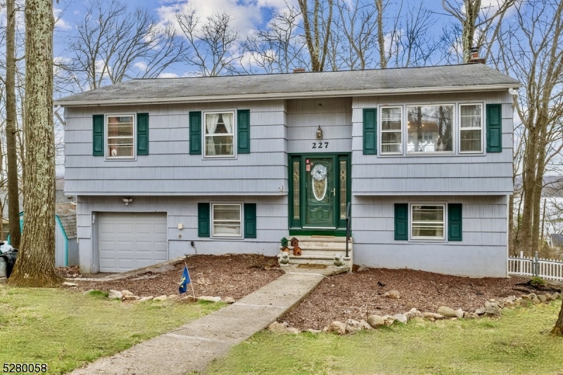 Elba Point - Residential