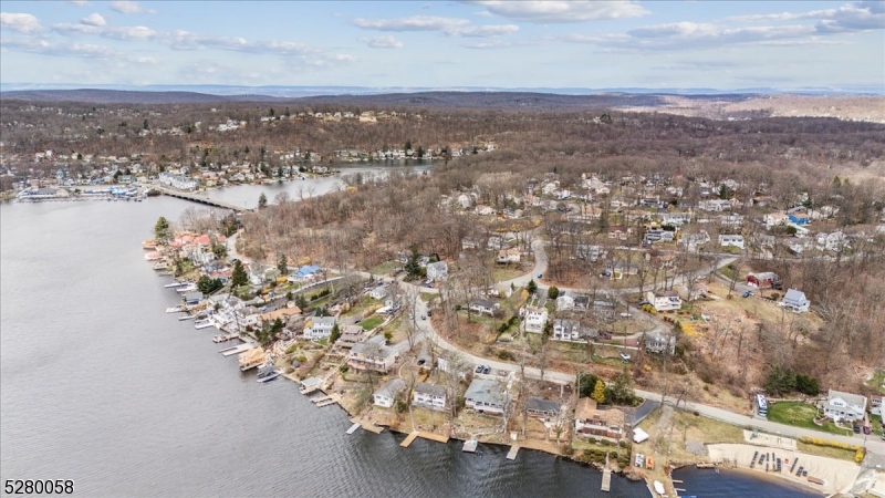 Elba Point - Residential