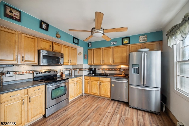 Elba Point - Residential