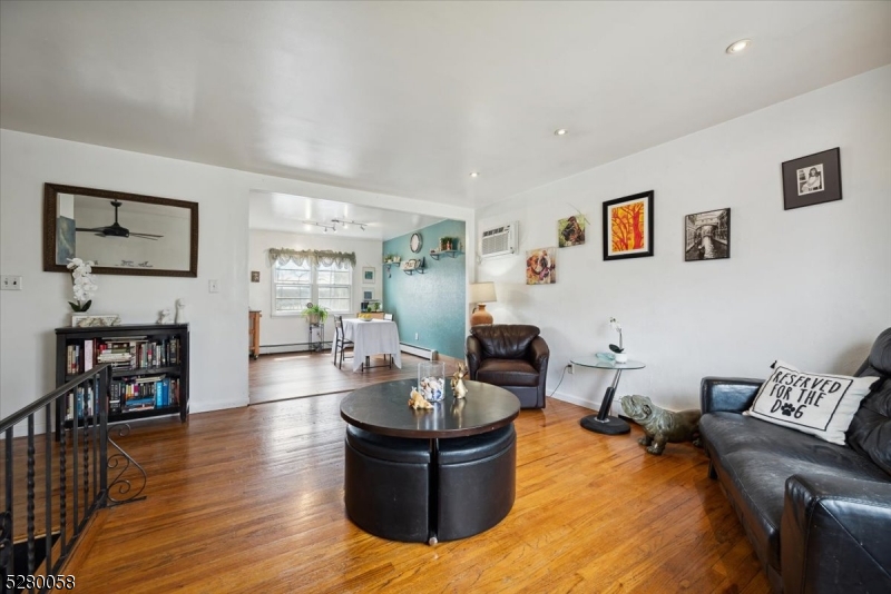 Elba Point - Residential