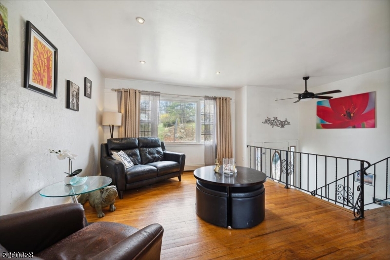 Elba Point - Residential