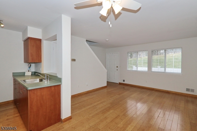 The Hills - Parkside - Residential Lease