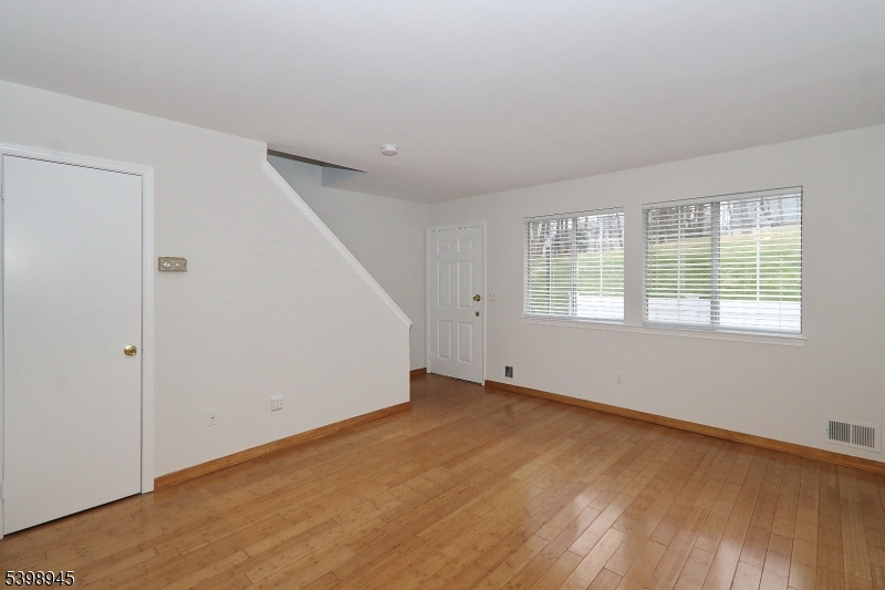 The Hills - Parkside - Residential Lease