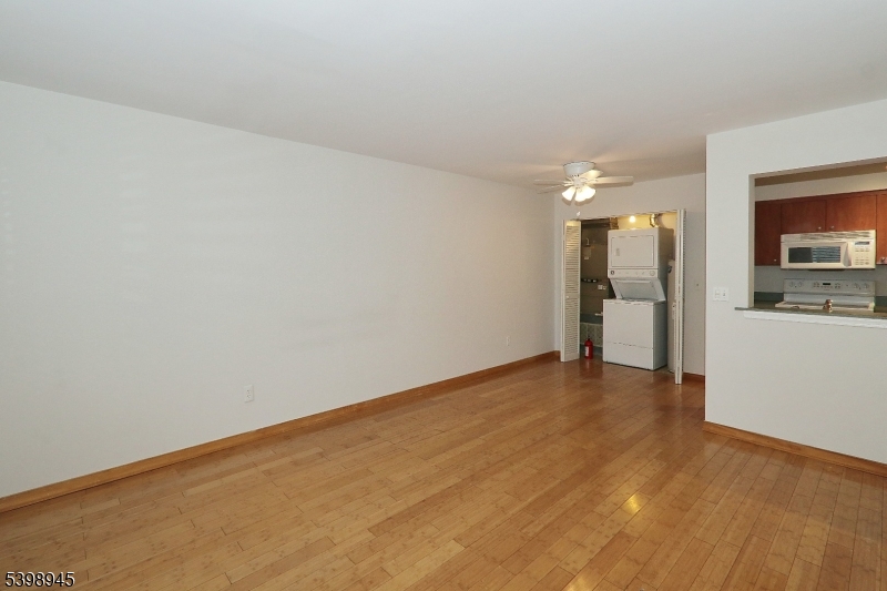 The Hills - Parkside - Residential Lease