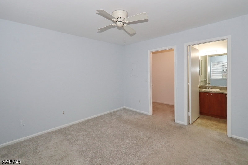 The Hills - Parkside - Residential Lease