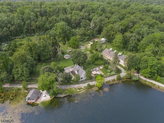 21 PAYNE RD, NEWTON, NJ 07860 - Image d0319a99554cbfaebfe564ac10d4f73e/879733472