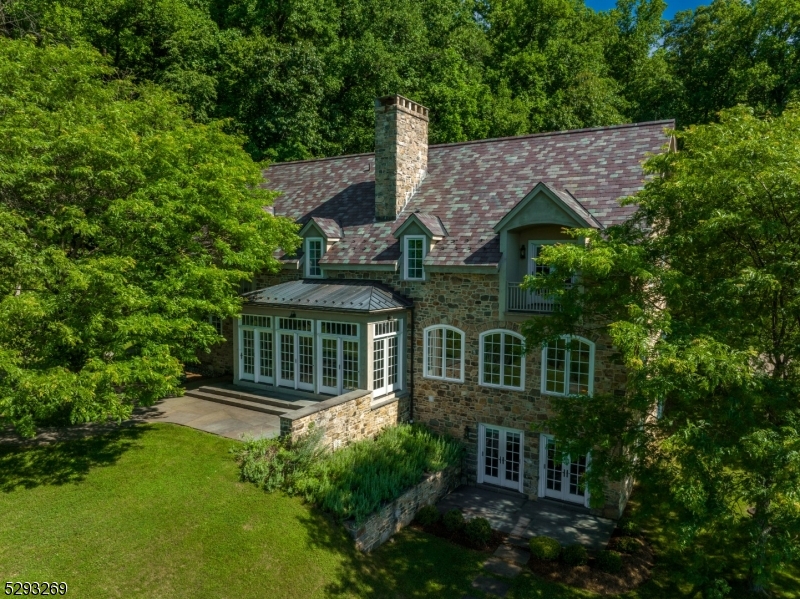 CUSHETUNK MOUNTAIN - Residential