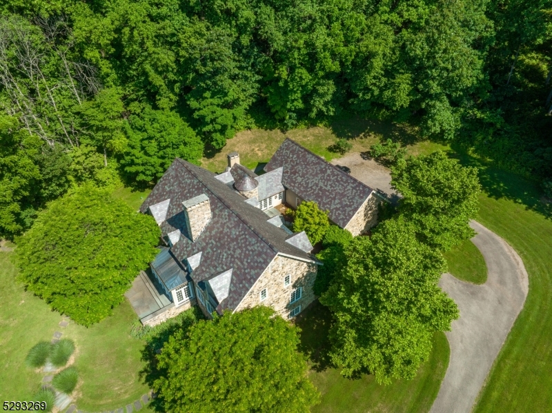 CUSHETUNK MOUNTAIN - Residential