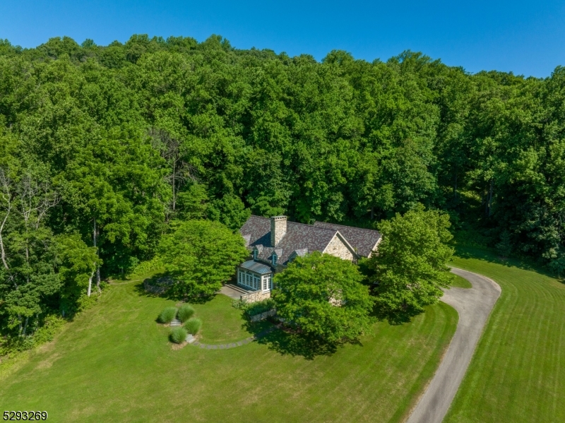 CUSHETUNK MOUNTAIN - Residential