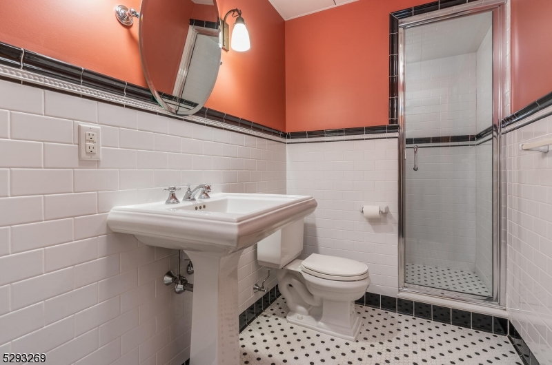 CUSHETUNK MOUNTAIN - Residential