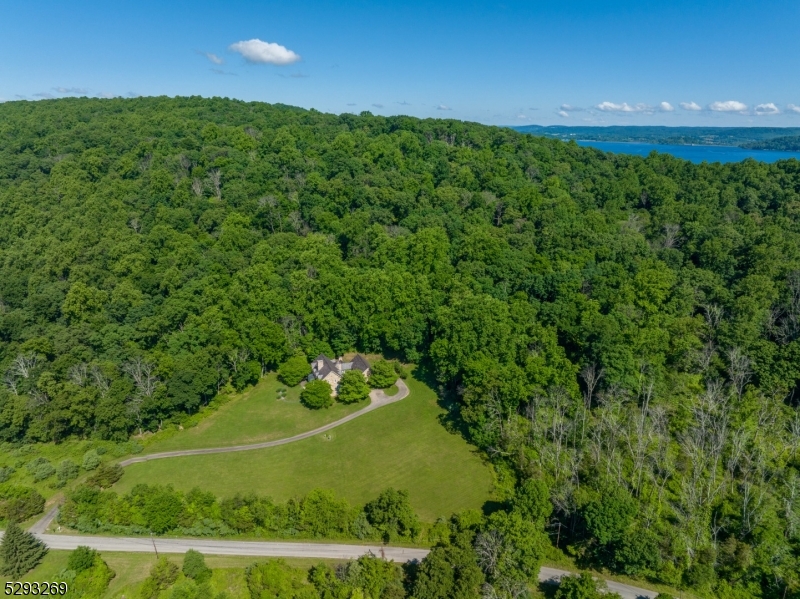 CUSHETUNK MOUNTAIN - Residential