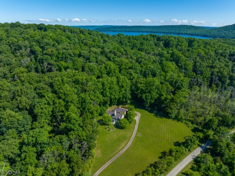 CUSHETUNK MOUNTAIN - Residential