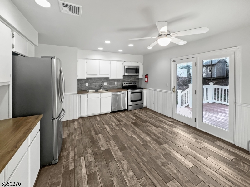 CEDAR RDG HOMES - Residential