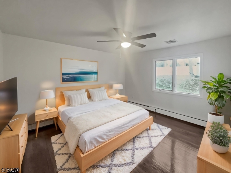 CEDAR RDG HOMES - Residential