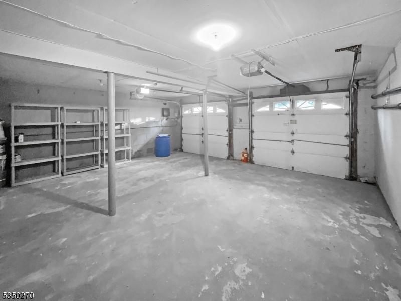 CEDAR RDG HOMES - Residential