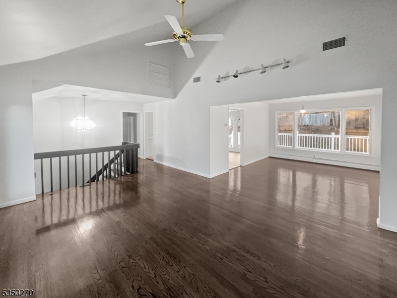 CEDAR RDG HOMES - Residential