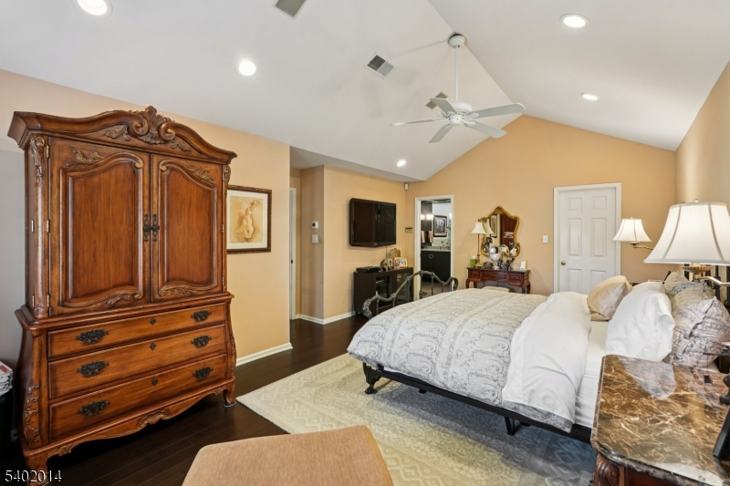 Woods at Waterview - Residential