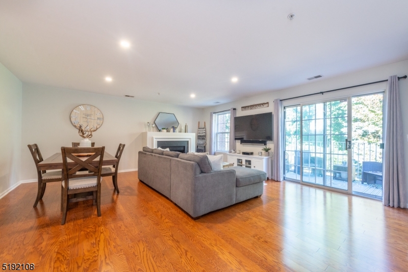 Morristown Court - Residential