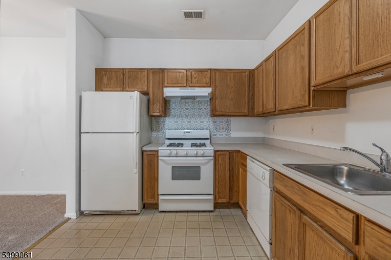 TRADITIONS - Residential