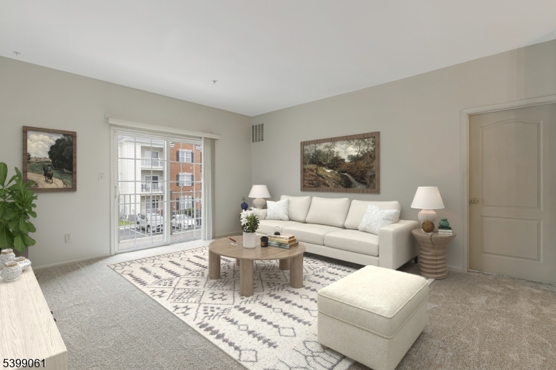 TRADITIONS - Residential