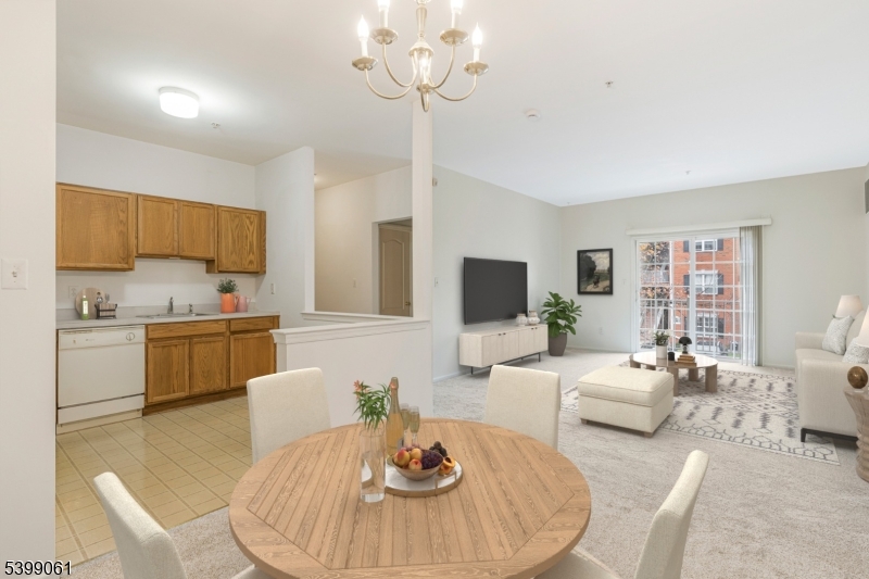 TRADITIONS - Residential