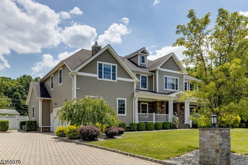 19 Carol Rd