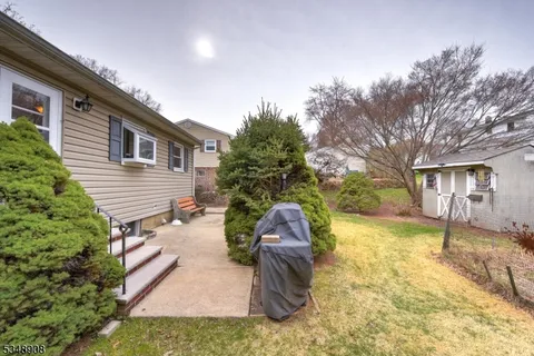 800 Brooklyn Ave, Raritan Boro, NJ 08869 - MLS#: 3955092