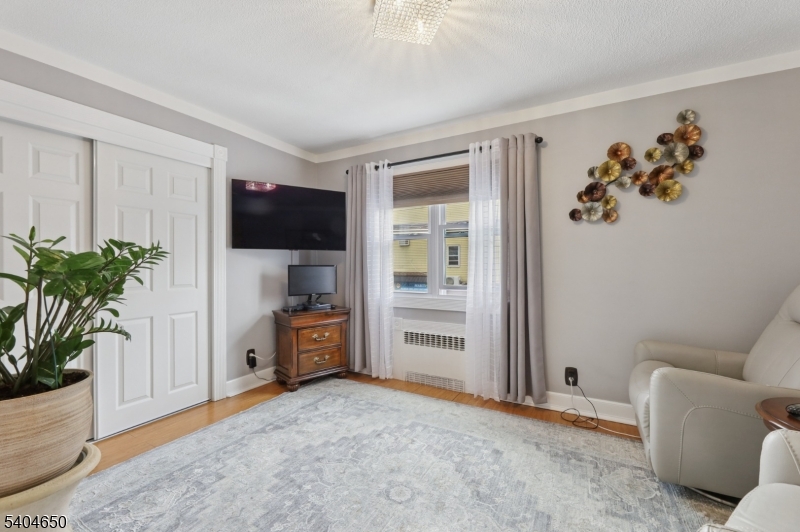 res - Residential Income