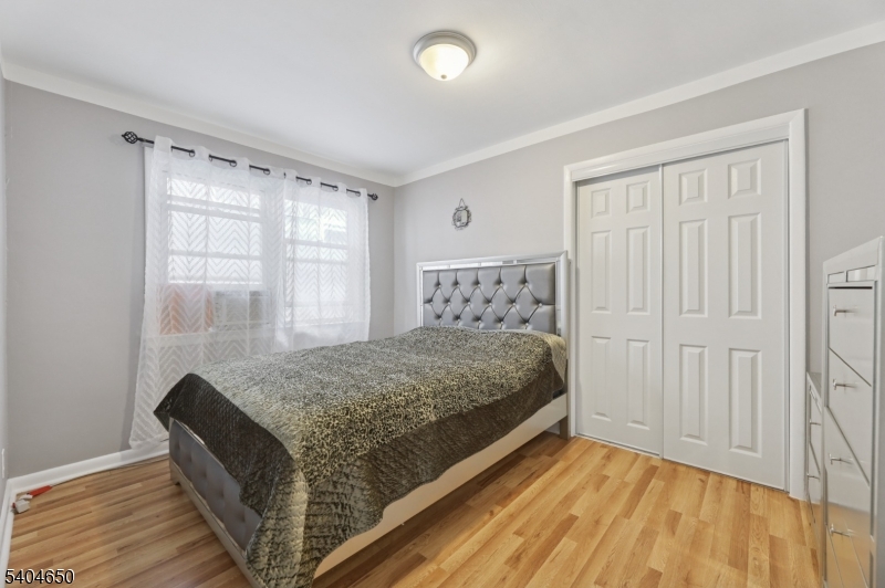 res - Residential Income