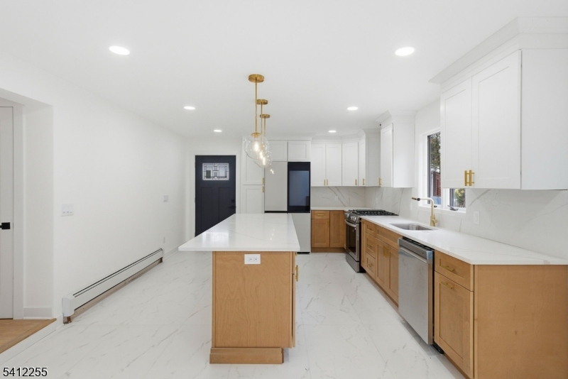 Home Gdns - Residential