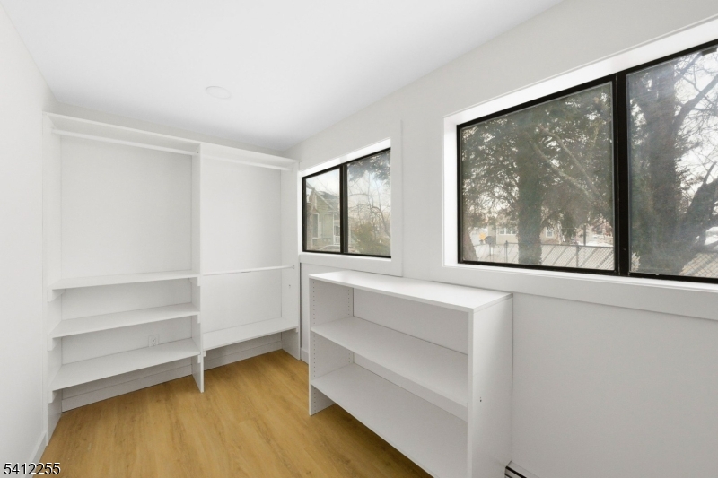 Home Gdns - Residential