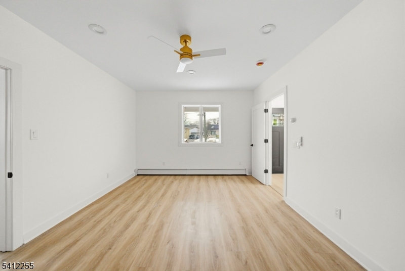 Home Gdns - Residential