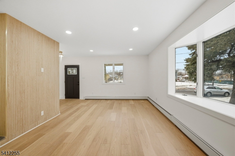 Home Gdns - Residential