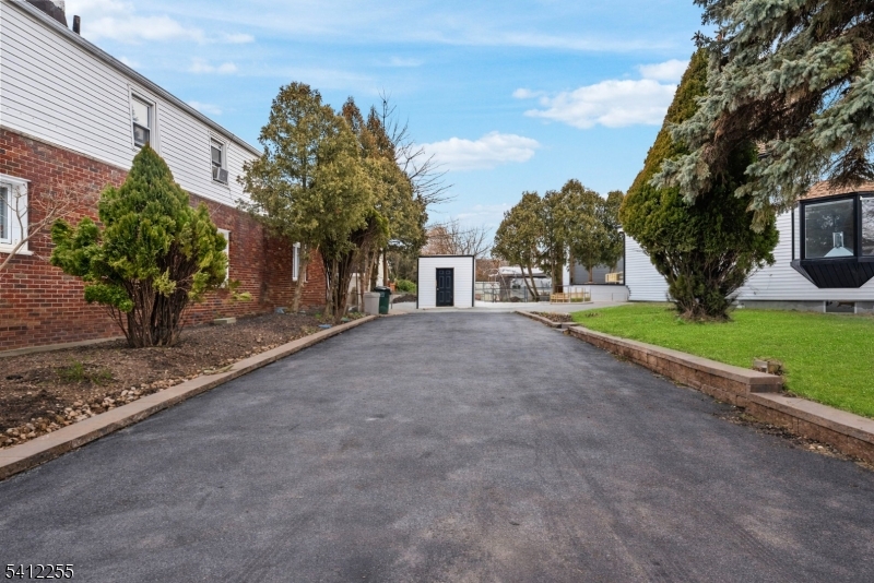 Home Gdns - Residential