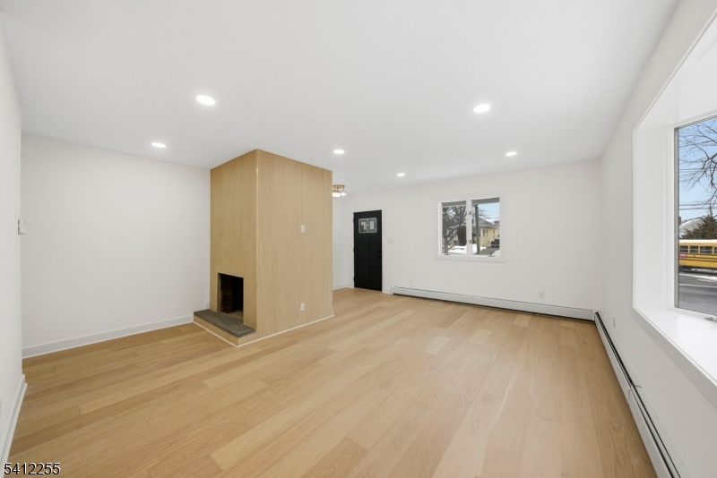 Home Gdns - Residential