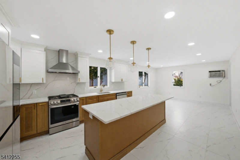 Home Gdns - Residential