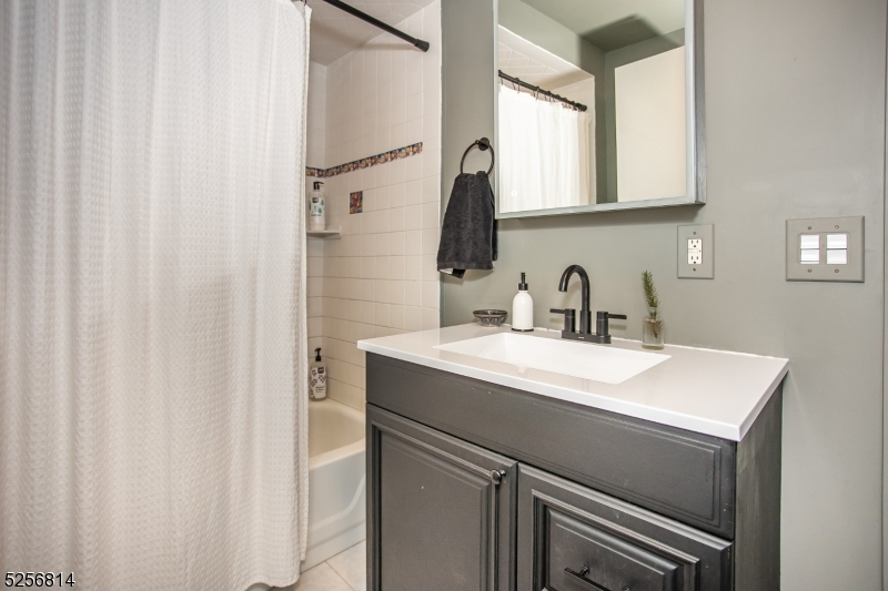 Glen Gardner - Residential