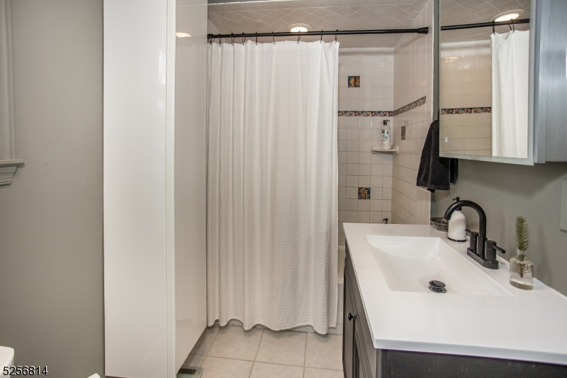 Glen Gardner - Residential