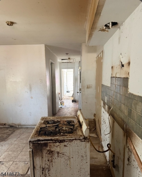 Upper Clinton Hill - Residential Income