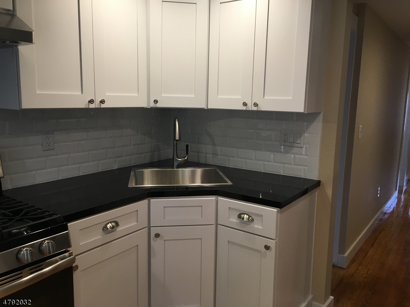 43 Kiel Ave 2