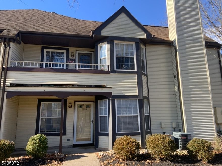 Easy living in this Astor Model first floor end unit with open concept. Living room with fireplace and sliders that lead to outdoor space. Kitchen overlooks formal dining area with all appliances included. 2 full baths which have been updated.  Primary bedroom features walk in closet and full bath with walk in shower. Laundry room with washer and dryer included. Freshly painted. Move in Ready!