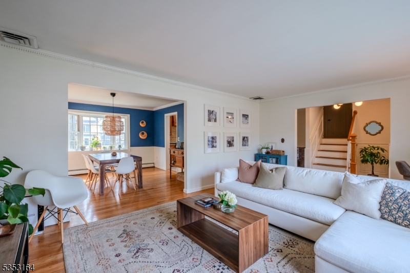 19 Rosemilt Pl
