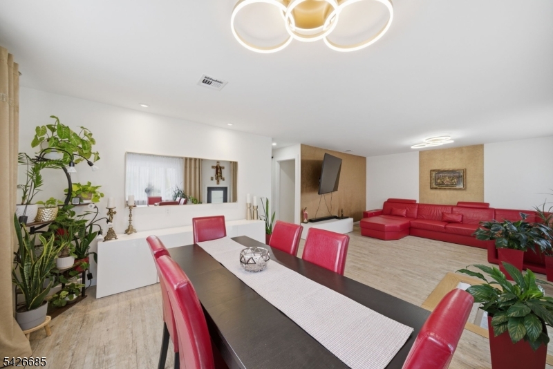 Indian Lake - Residential