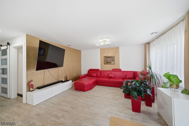 Indian Lake - Residential