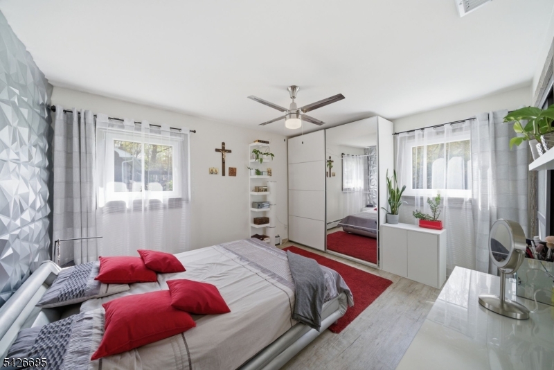 Indian Lake - Residential