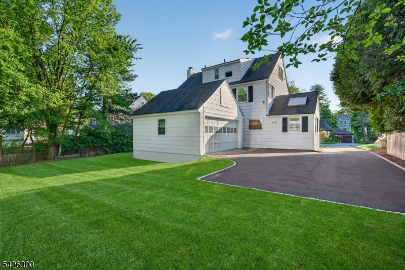 Knollwood - Residential