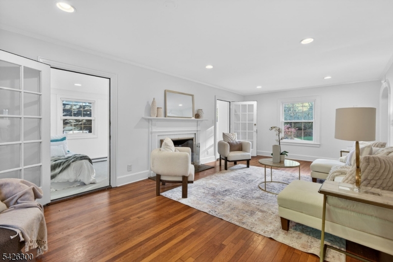 Knollwood - Residential