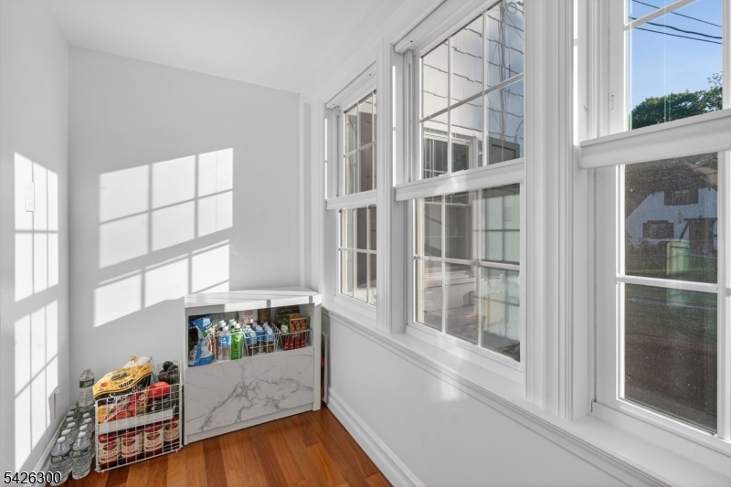 Knollwood - Residential