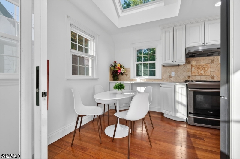 Knollwood - Residential