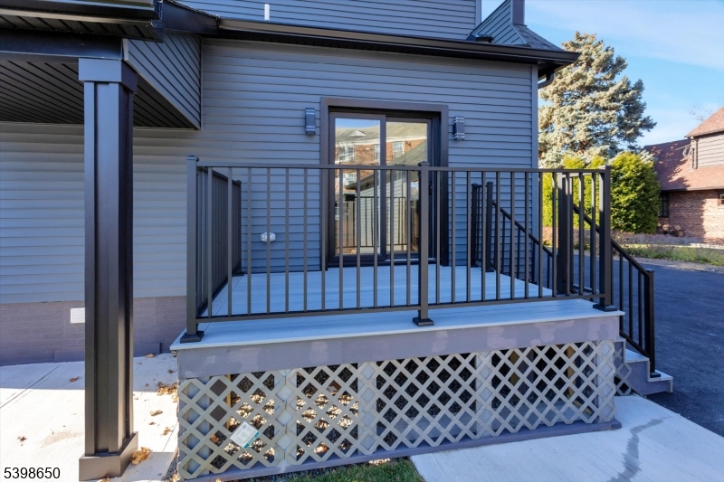 Middle Village - Residential